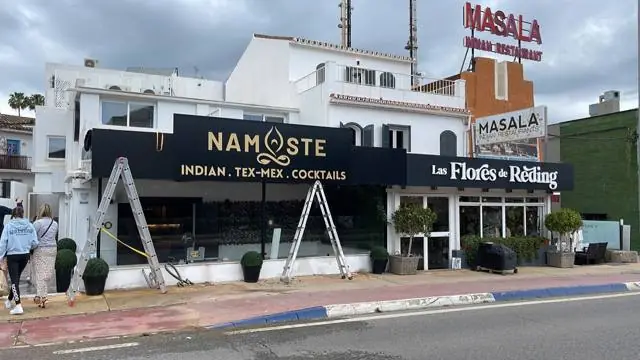 Fachadas y escaparates en Marbella - Rótulos Eco Print